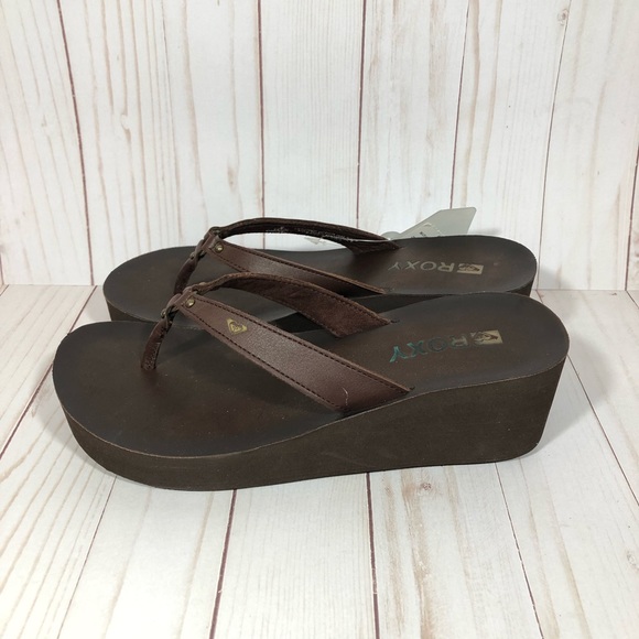 roxy platform sandals